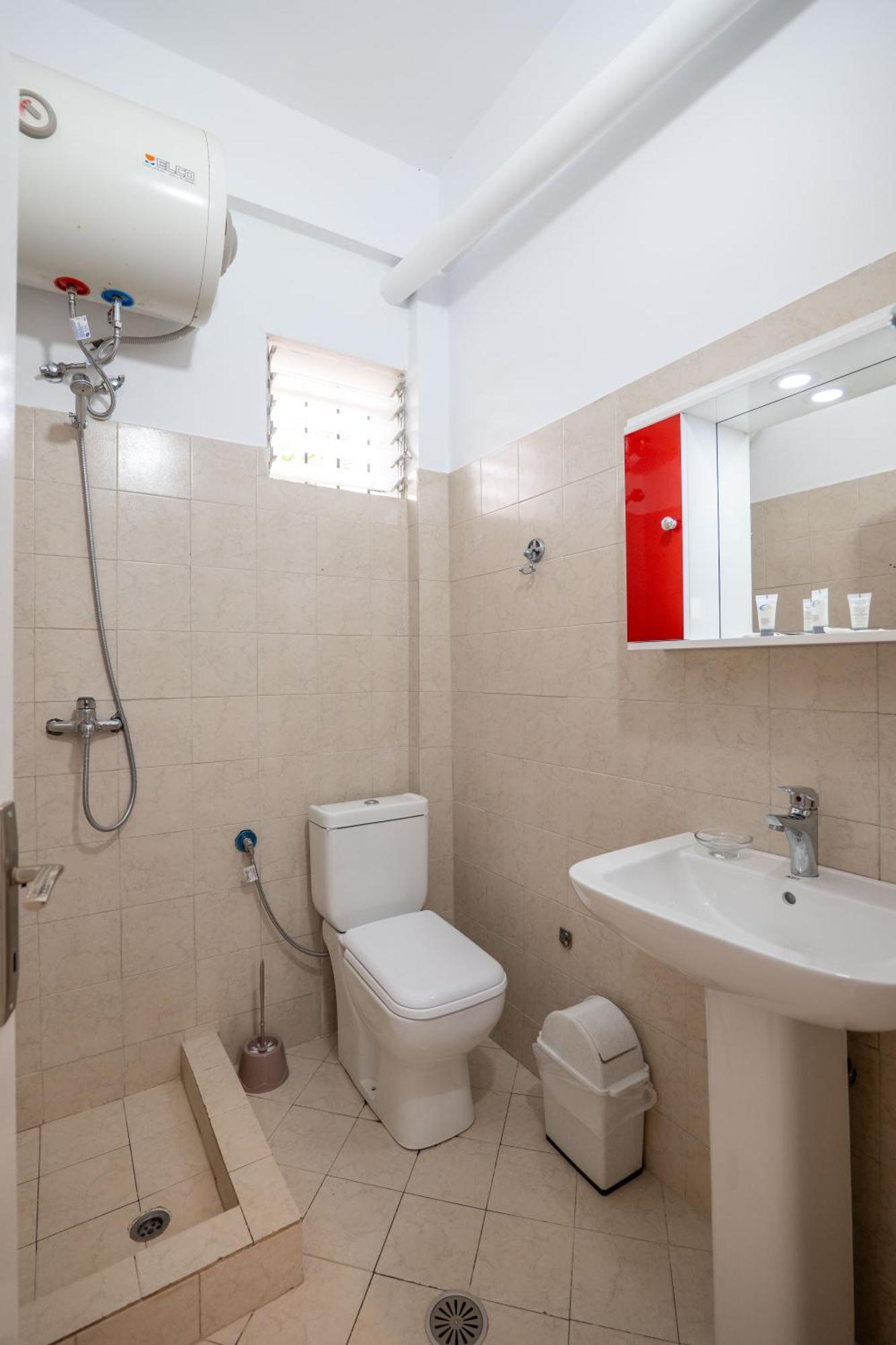 Hoteleks Inn & Suites Σαράντα Εξωτερικό φωτογραφία
